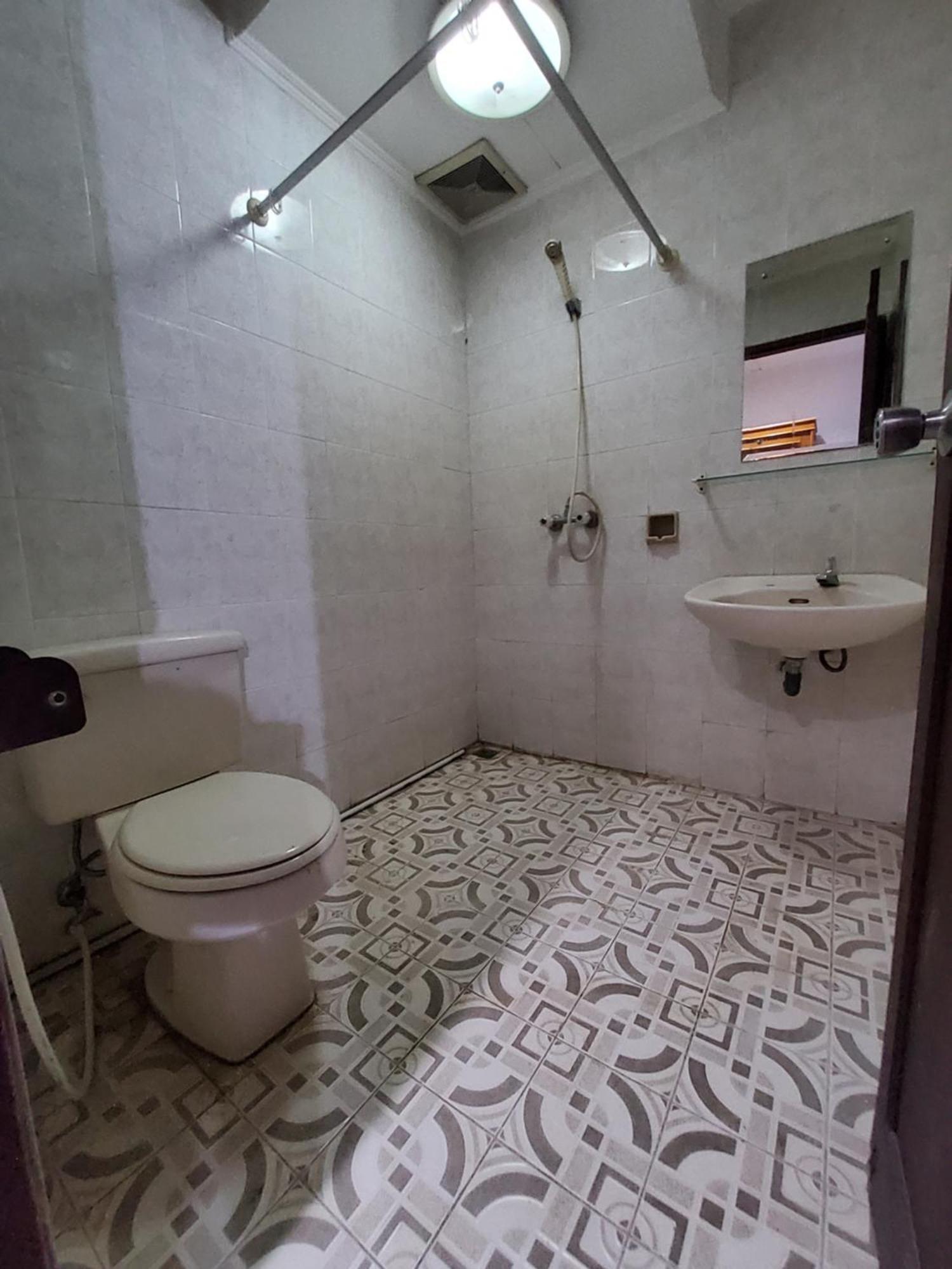 Hotel Kumala Samudra Cikakak Buitenkant foto